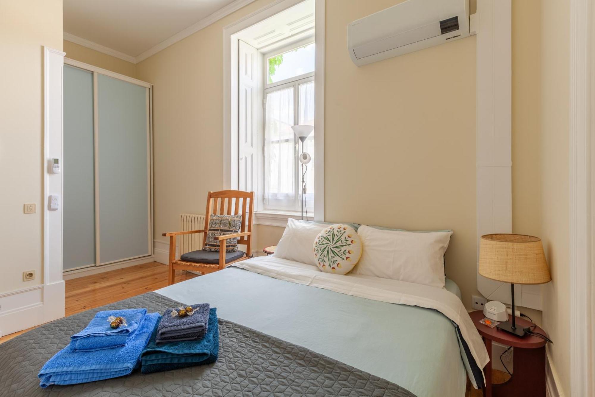 Sky Accommodations Коимбра Екстериор снимка