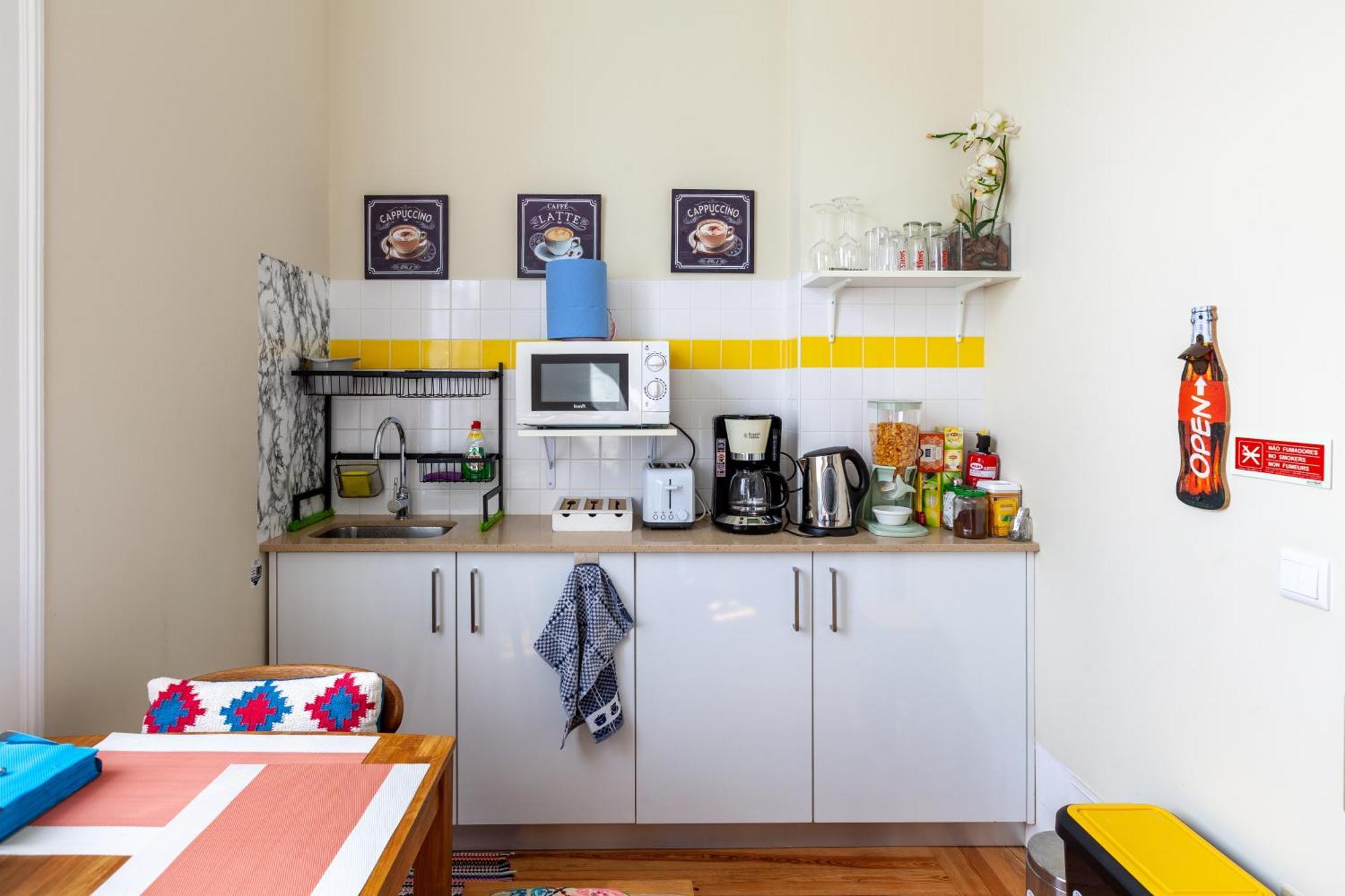 Sky Accommodations Коимбра Екстериор снимка
